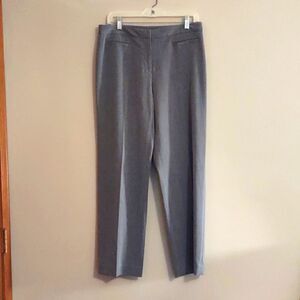 Liz Claiborne Wormen's‎ Size 10P Classic Gray Dress Pants Straight Leg Pockets